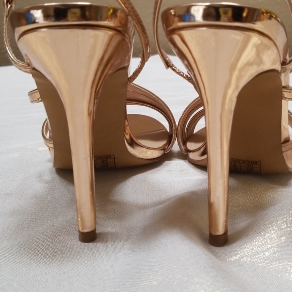 Rose Gold Heels - Picture 4 of 4